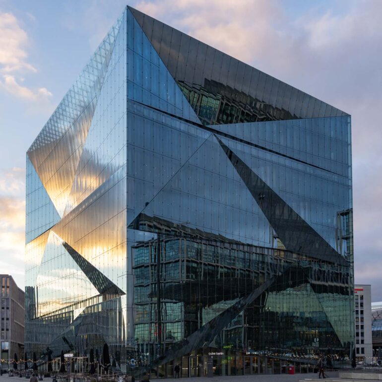 Berlin Cube