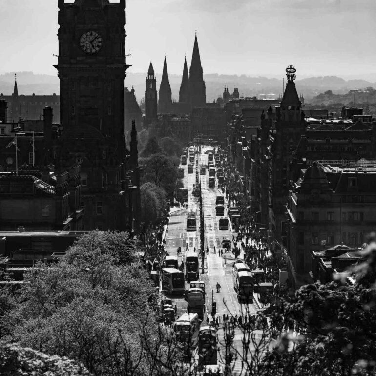 Blick vom Calton Hill auf Edinburgh