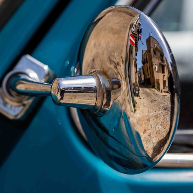 Straßenszene Sizilien