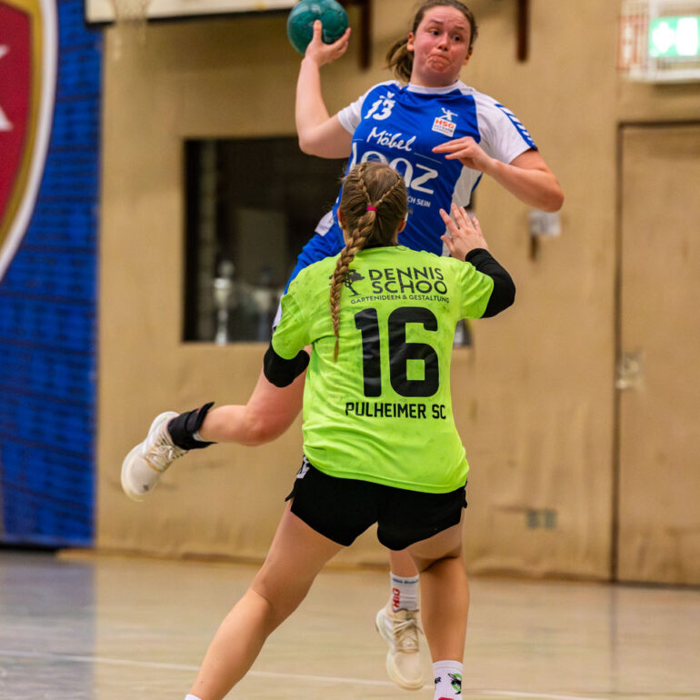 Spiel der 1. Damenmannschaft der HSG Refrath Hand