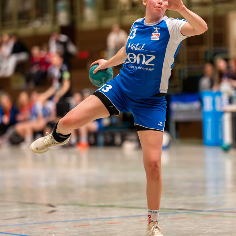 Spiel der 1. Damenmannschaft der HSG Refrath Hand