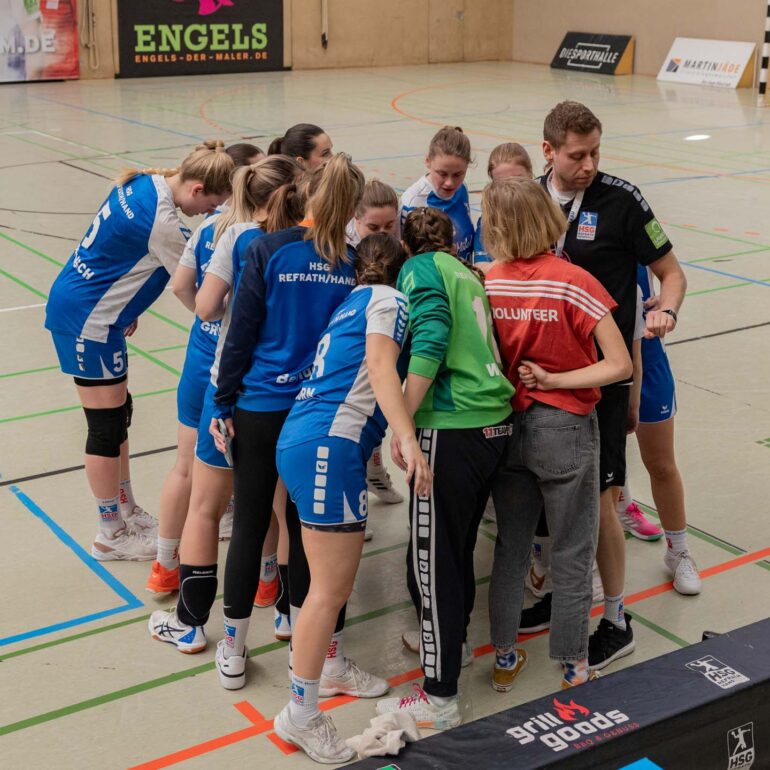 Spiel der 1. Damenmannschaft der HSG Refrath Hand