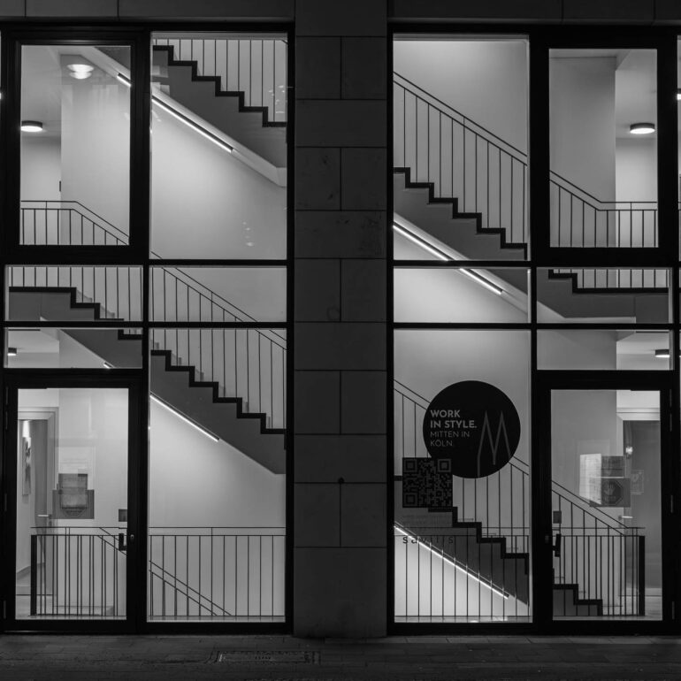 Treppenhaus in der Kölner Innenstadt